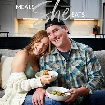 Meals She Eats: Empowering Advice, Relatable Stories, and Over 25 Recipes to Take Control of Your Pcos Cheap